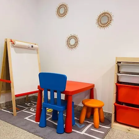 Apartman Central, Junto A Praca Da Batalha - F *