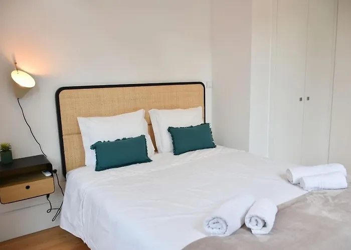 Apartman Central, Junto A Praca Da Batalha - F *