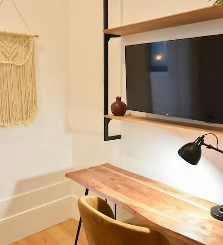 Central, Junto A Praca Da Batalha - F Apartman