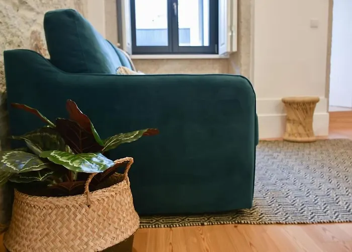 Apartman Central, Junto A Praca Da Batalha - F *