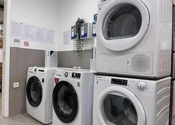 Central, Junto A Praca Da Batalha - F 포르투